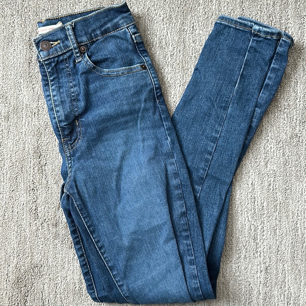 Women’s 26 - Levi’s high waist skinny jeans